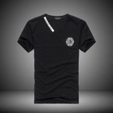 Calvin Klein - Camiseta Preta Gola V (G)