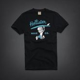 Hollister - Camiseta Preta/Estampada (M)